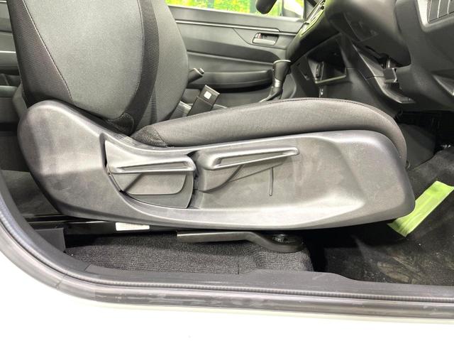 WR-V X 登録済未使用車 純正8型コネクトナビ 全周囲カメラ 衝突被害軽減装置 クリアランスソナー フルセグTV Bluetooth機能 スマートキー LEDヘッドライト オートマチックハイビーム オートライト(41枚目)