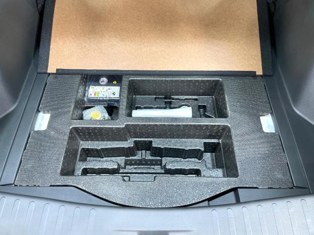 WR-V X 登録済未使用車 純正8型コネクトナビ 全周囲カメラ 衝突被害軽減装置 クリアランスソナー フルセグTV Bluetooth機能 スマートキー LEDヘッドライト オートマチックハイビーム オートライト(47枚目)