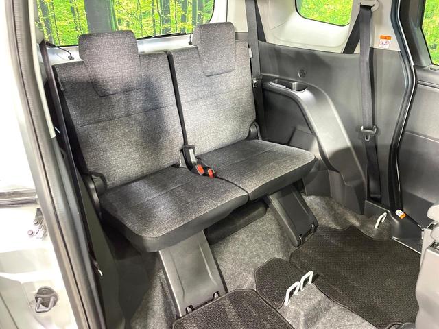 シエンタ ハイブリッドＺ　両側電動スライド　全周囲カメラ　衝突軽減　レーダークルーズ　禁煙車　コーナーセンサー　スマートキー　ＬＥＤヘッド　純正１０型ディスプレイオーディオ　ＥＴＣ　オートハイビーム　ブラインドスポットモニター（10枚目）