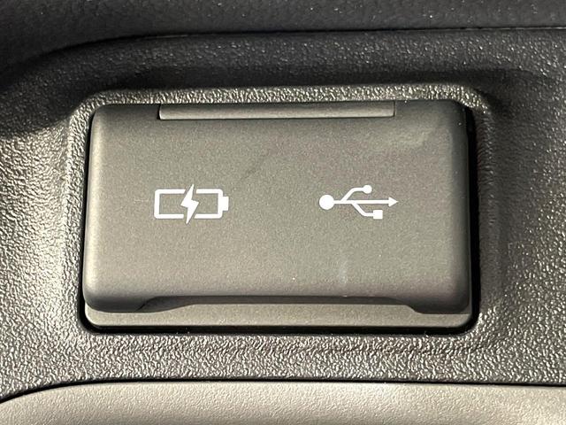シエンタ ハイブリッドＺ　両側電動スライド　全周囲カメラ　衝突軽減　レーダークルーズ　禁煙車　コーナーセンサー　スマートキー　ＬＥＤヘッド　純正１０型ディスプレイオーディオ　ＥＴＣ　オートハイビーム　ブラインドスポットモニター（57枚目）