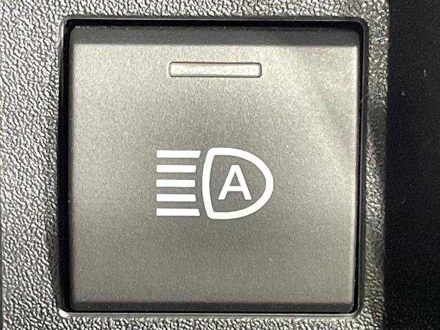 シエンタ ハイブリッドＺ　両側電動スライド　全周囲カメラ　衝突軽減　レーダークルーズ　禁煙車　コーナーセンサー　スマートキー　ＬＥＤヘッド　純正１０型ディスプレイオーディオ　ＥＴＣ　オートハイビーム　ブラインドスポットモニター（59枚目）