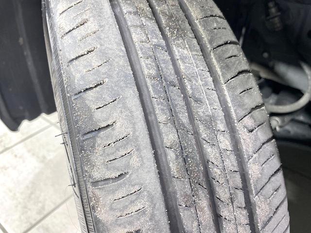 ルーミー Ｘ　電動スライドドア　衝突軽減装置　クリアランスソナー　ＬＥＤヘッドライト　オートライト　リアサンシェード　横滑り防止装置　アイドリングストップ　スマートキー　プッシュスタート　純正ホイール　禁煙車（31枚目）