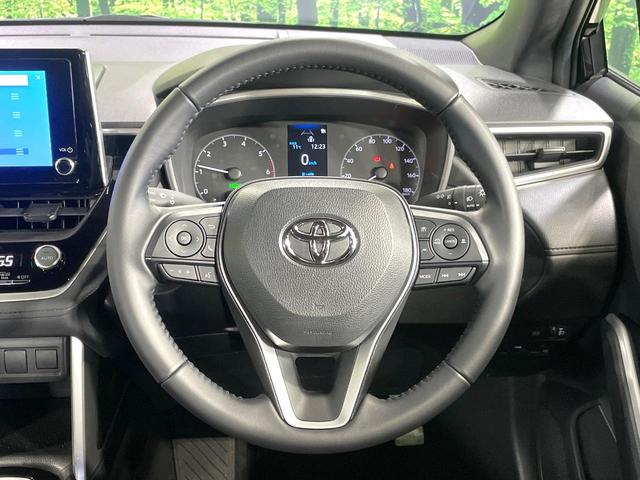 カローラクロス ハイブリッド G ディスプレイオーディオ バックカメラ 禁煙車 衝突被害軽減ブレーキ レーダークルーズコントロール オートマチックハイビーム ETC フルセグ Bluetooth接続 スマートキー オートエアコン(11枚目)
