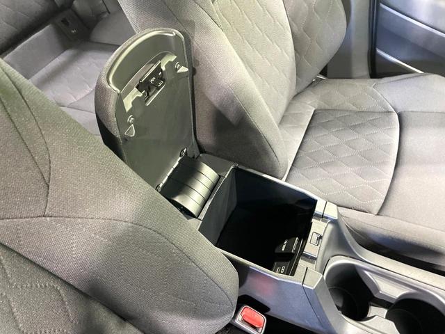 カローラクロス ハイブリッド G ディスプレイオーディオ バックカメラ 禁煙車 衝突被害軽減ブレーキ レーダークルーズコントロール オートマチックハイビーム ETC フルセグ Bluetooth接続 スマートキー オートエアコン(56枚目)