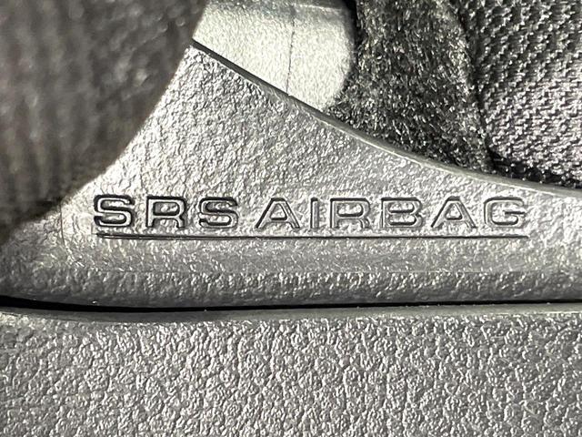 カローラクロス ハイブリッド G ディスプレイオーディオ バックカメラ 禁煙車 衝突被害軽減ブレーキ レーダークルーズコントロール オートマチックハイビーム ETC フルセグ Bluetooth接続 スマートキー オートエアコン(59枚目)