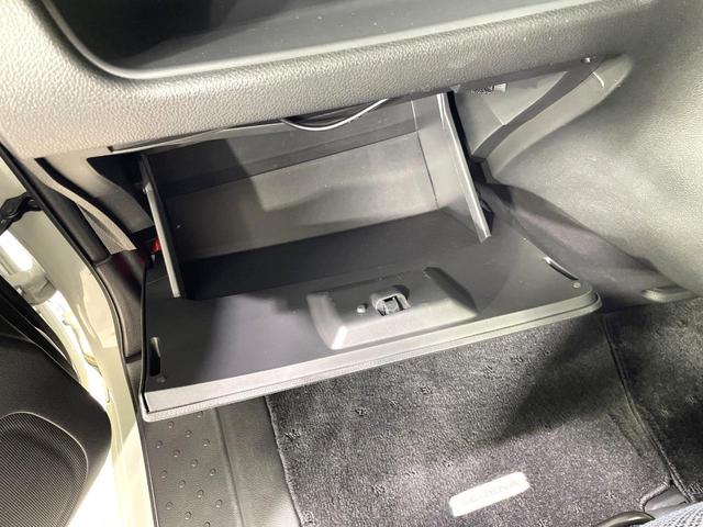 セレナ ハイウェイスターS-HVアドバンスドセーフティパック 両側電動スライド 純正8インチナビ 全周囲カメラ エマージェンシーブレーキ 禁煙車 ドラレコ コーナーセンサー スマートキー LEDヘッドライト ETC クルコン 車線逸脱警報 誤発進抑制機能(64枚目)