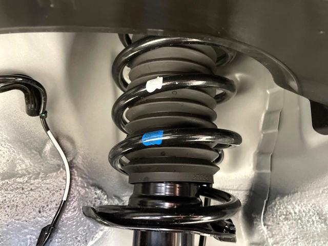 ムーヴキャンバス ストライプスＧ　届出済未使用車　純正９型ディスプレイオーディオ　両側電動ドア　バックカメラ　衝突被害軽減装置　コーナーセンサー　スマートキー　ＬＥＤヘッド　オートハイビーム　オートエアコン　Ｂｌｕｅｔｏｏｔｈ（20枚目）