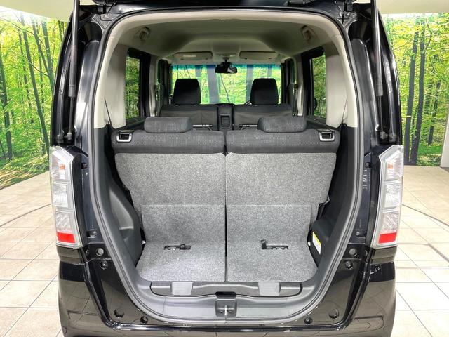 N-BOX G・LパッケージSSパッケージ SDナビ 衝突軽減装置 レーダークルーズ バックカメラ ETC 横滑り防止装置 オートエアコン スマートキー プッシュスタート リアロールサンシェード ステアリングスイッチ Bluetooth(37枚目)