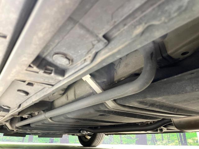 ヴォクシー ハイブリッドＺＳ　煌　両側電動スライドドア　純正９型ナビ　後席モニター　バックカメラ　衝突軽減　禁煙車　ドラレコ　スマートキー　ＬＥＤヘッド　ビルトインＥＴＣ　クルコン　純正１６インチＡＷ　オートハイビーム　車線逸脱警報（22枚目）