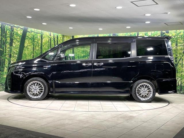 ヴォクシー ハイブリッドＺＳ　煌　両側電動スライドドア　純正９型ナビ　後席モニター　バックカメラ　衝突軽減　禁煙車　ドラレコ　スマートキー　ＬＥＤヘッド　ビルトインＥＴＣ　クルコン　純正１６インチＡＷ　オートハイビーム　車線逸脱警報（63枚目）