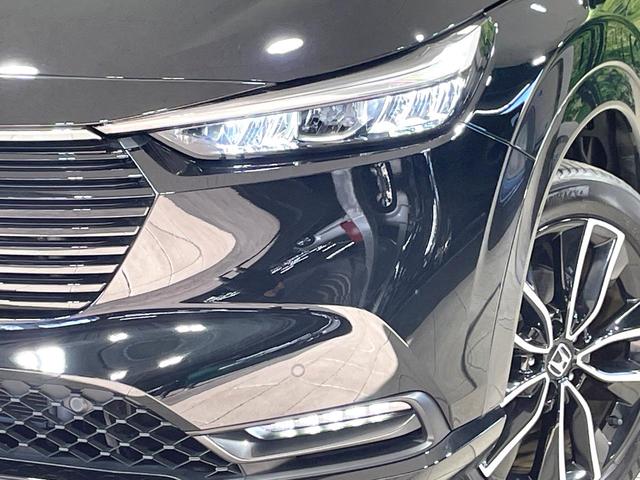 ヴェゼル ｅ：ＨＥＶ　Ｚ　純正９型ナビ　バックカメラ　衝突軽減　レーダークルーズ　禁煙車　パワーバックドア　合皮シート　シートヒーター　ドラレコ　ＥＴＣ　コーナーセンサー　レーンキープ　スマートキー　ステアリングヒーター（13枚目）