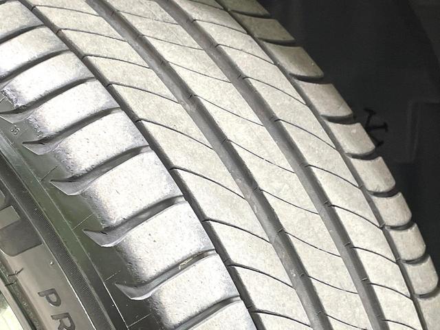 ヴェゼル ｅ：ＨＥＶ　Ｚ　純正９型ナビ　バックカメラ　衝突軽減　レーダークルーズ　禁煙車　パワーバックドア　合皮シート　シートヒーター　ドラレコ　ＥＴＣ　コーナーセンサー　レーンキープ　スマートキー　ステアリングヒーター（32枚目）