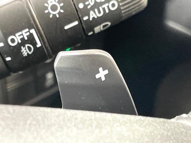 ヴェゼル ｅ：ＨＥＶ　Ｚ　純正９型ナビ　バックカメラ　衝突軽減　レーダークルーズ　禁煙車　パワーバックドア　合皮シート　シートヒーター　ドラレコ　ＥＴＣ　コーナーセンサー　レーンキープ　スマートキー　ステアリングヒーター（47枚目）