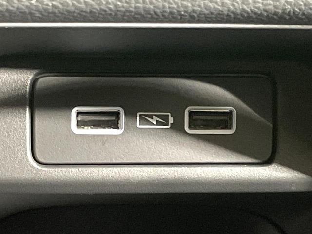 ヴェゼル ｅ：ＨＥＶ　Ｚ　純正９型ナビ　バックカメラ　衝突軽減　レーダークルーズ　禁煙車　パワーバックドア　合皮シート　シートヒーター　ドラレコ　ＥＴＣ　コーナーセンサー　レーンキープ　スマートキー　ステアリングヒーター（55枚目）