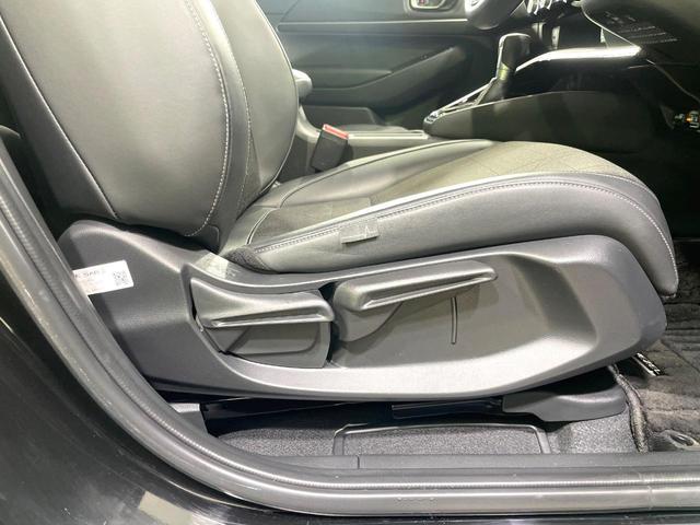 ヴェゼル ｅ：ＨＥＶ　Ｚ　純正９型ナビ　バックカメラ　衝突軽減　レーダークルーズ　禁煙車　パワーバックドア　合皮シート　シートヒーター　ドラレコ　ＥＴＣ　コーナーセンサー　レーンキープ　スマートキー　ステアリングヒーター（62枚目）