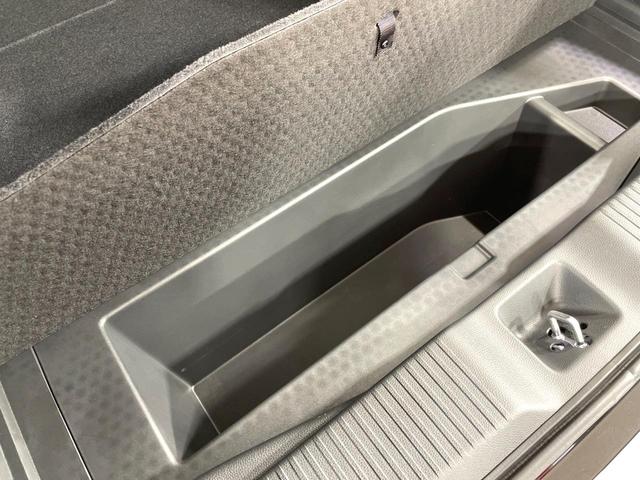 ヴェゼル ｅ：ＨＥＶ　Ｚ　純正９型ナビ　バックカメラ　衝突軽減　レーダークルーズ　禁煙車　パワーバックドア　合皮シート　シートヒーター　ドラレコ　ＥＴＣ　コーナーセンサー　レーンキープ　スマートキー　ステアリングヒーター（67枚目）