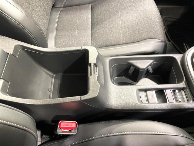 ヴェゼル ｅ：ＨＥＶ　Ｚ　純正９型ナビ　バックカメラ　衝突軽減　レーダークルーズ　禁煙車　パワーバックドア　合皮シート　シートヒーター　ドラレコ　ＥＴＣ　コーナーセンサー　レーンキープ　スマートキー　ステアリングヒーター（71枚目）