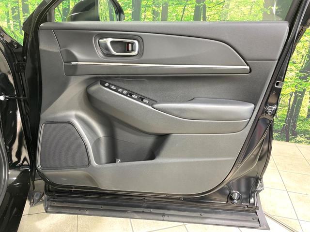 ヴェゼル ｅ：ＨＥＶ　Ｚ　純正９型ナビ　バックカメラ　衝突軽減　レーダークルーズ　禁煙車　パワーバックドア　合皮シート　シートヒーター　ドラレコ　ＥＴＣ　コーナーセンサー　レーンキープ　スマートキー　ステアリングヒーター（72枚目）