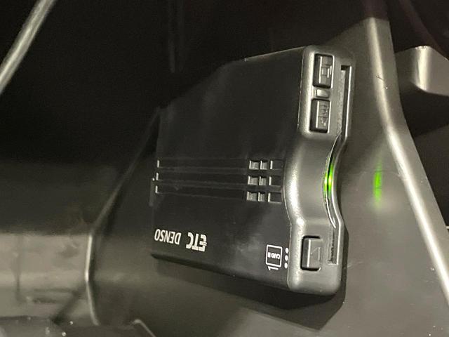 ソリオ G 電動スライド バックカメラ デュアルカメラブレーキサポート 禁煙車 コーナーセンサー スマートキー ディスプレイオーディオ ETC オートマチックハイビーム 車線逸脱警報 誤発進抑制機能 オートライト(7枚目)