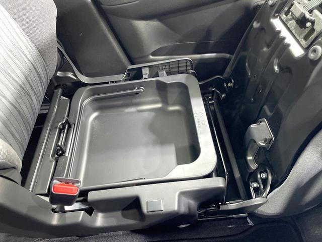 ソリオ G 電動スライド バックカメラ デュアルカメラブレーキサポート 禁煙車 コーナーセンサー スマートキー ディスプレイオーディオ ETC オートマチックハイビーム 車線逸脱警報 誤発進抑制機能 オートライト(45枚目)