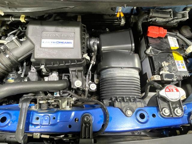 N-BOX G・EXターボホンダセンシング ターボ 純正ナビ 両側電動ドア バックカメラ 衝突被害軽減システム 禁煙車 ドラレコ コーナーセンサー スマートキー LEDヘッド ETC 純正15インチアルミ オートハイビーム 車線逸脱警報(18枚目)