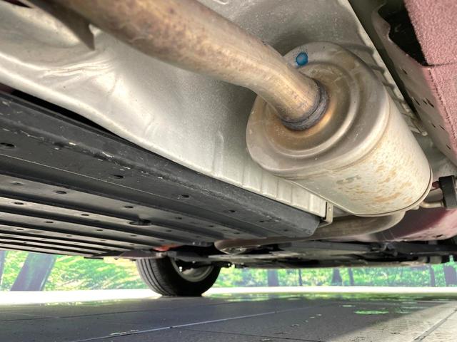 フィットハイブリッド Ｌ　ホンダセンシング　純正８型ナビ　衝突軽減装置　レーダークルーズ　禁煙　バックカメラ　ＥＴＣ　ＬＥＤヘッドライト　オートライト　オートエアコン　Ｂｌｕｅｔｏｏｔｈ接続　スマートキー　プッシュスタート　純正１５インチアルミ（21枚目）