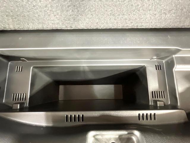 フィットハイブリッド Ｌ　ホンダセンシング　純正８型ナビ　衝突軽減装置　レーダークルーズ　禁煙　バックカメラ　ＥＴＣ　ＬＥＤヘッドライト　オートライト　オートエアコン　Ｂｌｕｅｔｏｏｔｈ接続　スマートキー　プッシュスタート　純正１５インチアルミ（42枚目）