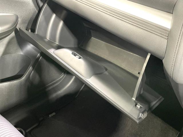 フィットハイブリッド Ｌ　ホンダセンシング　純正８型ナビ　衝突軽減装置　レーダークルーズ　禁煙　バックカメラ　ＥＴＣ　ＬＥＤヘッドライト　オートライト　オートエアコン　Ｂｌｕｅｔｏｏｔｈ接続　スマートキー　プッシュスタート　純正１５インチアルミ（52枚目）