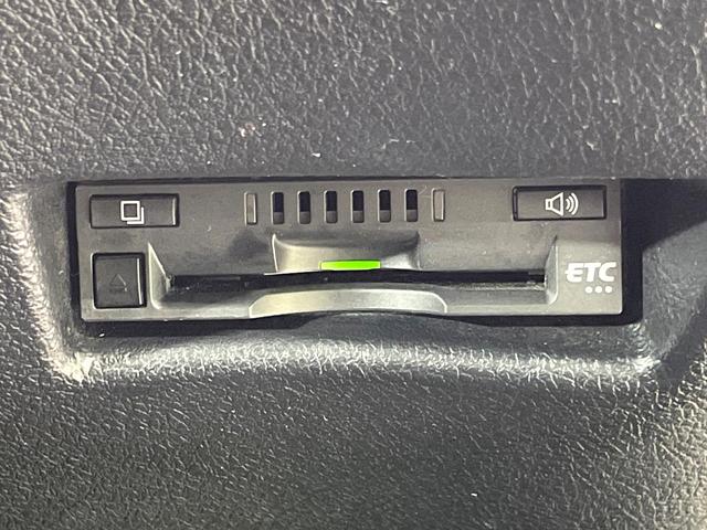 シエンタ Ｇ　クエロ　両側電動ドア　バックカメラ　衝突被害軽減システム　禁煙車　ドラレコ　スマートキー　ＬＥＤヘッド　ビルトインＥＴＣ　オートハイビーム　オートライト　Ｂｌｕｅｔｏｏｔｈ　ＣＤ　ＤＶＤ再生　フルセグ（7枚目）