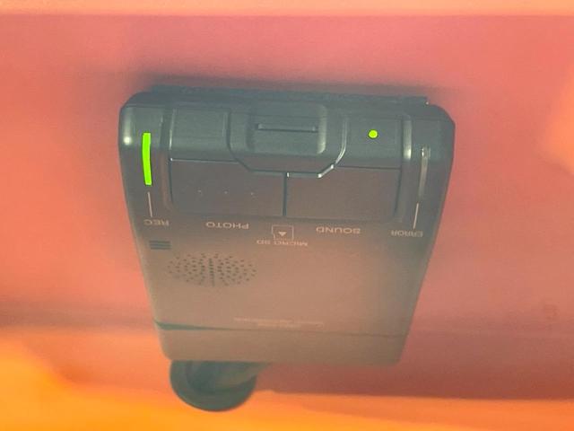 シエンタ Ｇ　クエロ　両側電動ドア　バックカメラ　衝突被害軽減システム　禁煙車　ドラレコ　スマートキー　ＬＥＤヘッド　ビルトインＥＴＣ　オートハイビーム　オートライト　Ｂｌｕｅｔｏｏｔｈ　ＣＤ　ＤＶＤ再生　フルセグ（48枚目）