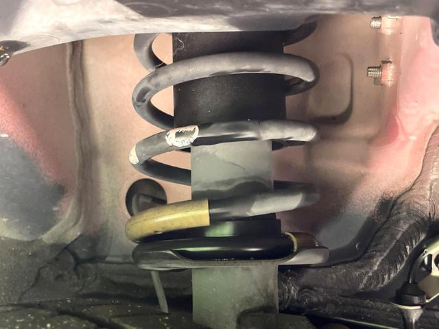 ハスラー Ｊスタイル　衝突被害軽減システム　禁煙車　ドラレコ　スマートキー　ＨＩＤヘッド　ビルトインＥＴＣ　純正１５インチアルミ　オートライト　オートエアコン　Ｂｌｕｅｔｏｏｔｈ　ＣＤ　ＤＶＤ再生　フルセグ　ＬＥＤフォグ（20枚目）