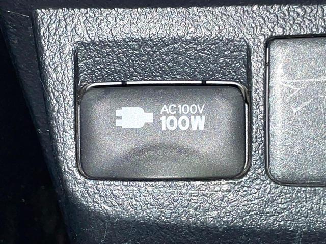 アルファード ２．５Ｓ　Ａパッケージ　タイプブラック　７人乗　両側電動スライド　純正９型ナビ　フリップダウン　バックカメラ　ＡＣ１００Ｖ電源　禁煙車　パワーバックドア　ハーフレザーシート　ドラレコ　スマートキー　ＬＥＤヘッド　ＥＴＣ　クルコン（7枚目）