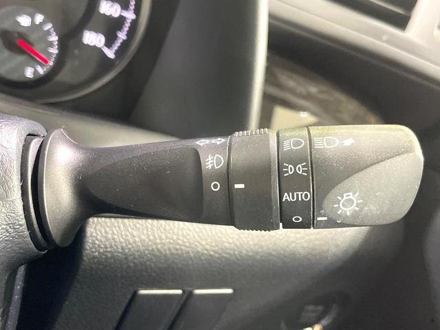 アルファード ２．５Ｓ　Ａパッケージ　タイプブラック　７人乗　両側電動スライド　純正９型ナビ　フリップダウン　バックカメラ　ＡＣ１００Ｖ電源　禁煙車　パワーバックドア　ハーフレザーシート　ドラレコ　スマートキー　ＬＥＤヘッド　ＥＴＣ　クルコン（31枚目）