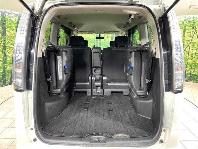 セレナ ハイウェイスター　Ｓ－ハイブリッド　純正ナビ　両側電動ドア　禁煙車　スマートキー　ビルトインＥＴＣ　クルコン　純正１６インチアルミ　オートライト　オートエアコン　Ｂｌｕｅｔｏｏｔｈ　ＤＶＤ再生　フルセグ　スマートキー　プッシュスタート（10枚目）