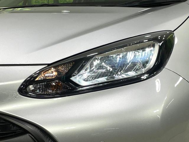 アクア Ｘ　禁煙車　ＡＣ１００Ｖ電源　レーダークルーズ　トヨタセーフティセンス　コーナーセンサー　スマートキー　ＬＥＤヘッドライト　ディスプレイオーディオ　ＥＴＣ　オートマチックハイビーム　車線逸脱警報（13枚目）