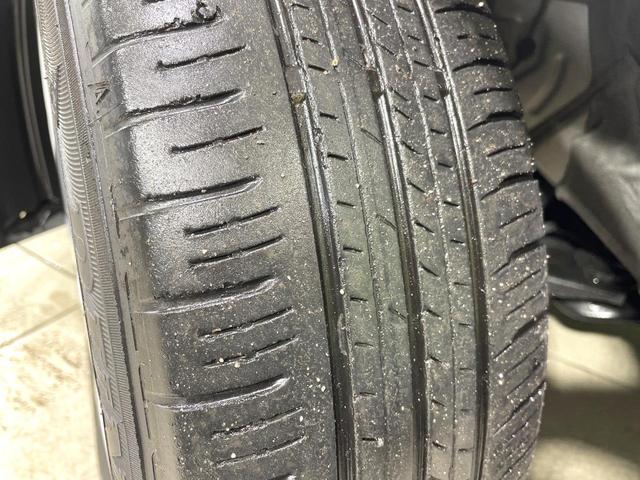 アクア Ｘ　禁煙車　ＡＣ１００Ｖ電源　レーダークルーズ　トヨタセーフティセンス　コーナーセンサー　スマートキー　ＬＥＤヘッドライト　ディスプレイオーディオ　ＥＴＣ　オートマチックハイビーム　車線逸脱警報（31枚目）