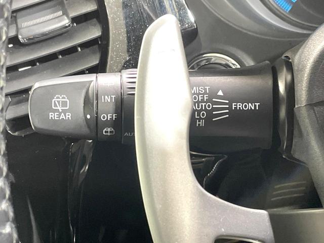 アウトランダーＰＨＥＶ Ｇリミテッドエディション　４ＷＤ　純正ナビ　バックカメラ　禁煙車　衝突被害軽減ブレーキ　１００Ｖ電源　パワーシート　ハーフレザーシート　ＥＴＣ　シートヒーター　パドルシフト　ステアリングヒーター　スマートキー　フルセグ（35枚目）