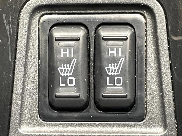 アウトランダーＰＨＥＶ Ｇリミテッドエディション　４ＷＤ　純正ナビ　バックカメラ　禁煙車　衝突被害軽減ブレーキ　１００Ｖ電源　パワーシート　ハーフレザーシート　ＥＴＣ　シートヒーター　パドルシフト　ステアリングヒーター　スマートキー　フルセグ（39枚目）