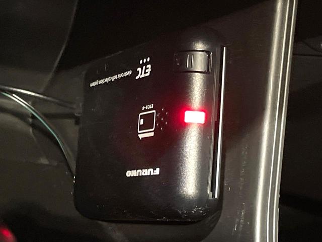 ハスラー Ｊスタイル　衝突軽減　純正ナビ　バックカメラ　ドライブレコーダー　ＥＴＣ　ＬＥＤヘッド　シートヒーター　純正１５インチアルミ　スマートキー　オートエアコン　コーナーセンサー　車線逸脱警報　ステアリングスイッチ（7枚目）