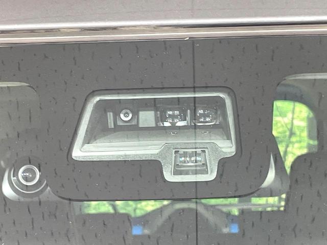 スペーシアギア ハイブリッドＸＺ　ターボ　純正ナビ　両側電動スライド　衝突軽減　バックカメラ　シートヒーター　ドラレコ　ＥＴＣ　ＬＥＤヘッド　コーナーセンサー　スマートキー　オートエアコン　車線逸脱警報　クルーズコントロール　禁煙車（5枚目）