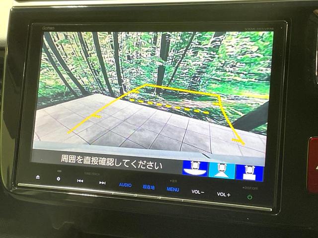 ステップワゴンスパーダ ｅ：ＨＥＶスパーダ　Ｇ　ホンダセンシング　ハイブリッド　両側電動スライド　純正９インチナビ　ＡＣ１００Ｖ電源　ホンダセンシング　レーダークルーズ　禁煙車　コーナーセンサー　スマートキー　ＬＥＤヘッドライト　ＥＴＣ　オートマチックハイビーム（7枚目）