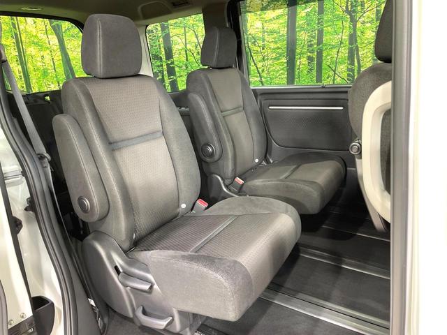 ステップワゴンスパーダ ｅ：ＨＥＶスパーダ　Ｇ　ホンダセンシング　ハイブリッド　両側電動スライド　純正９インチナビ　ＡＣ１００Ｖ電源　ホンダセンシング　レーダークルーズ　禁煙車　コーナーセンサー　スマートキー　ＬＥＤヘッドライト　ＥＴＣ　オートマチックハイビーム（9枚目）