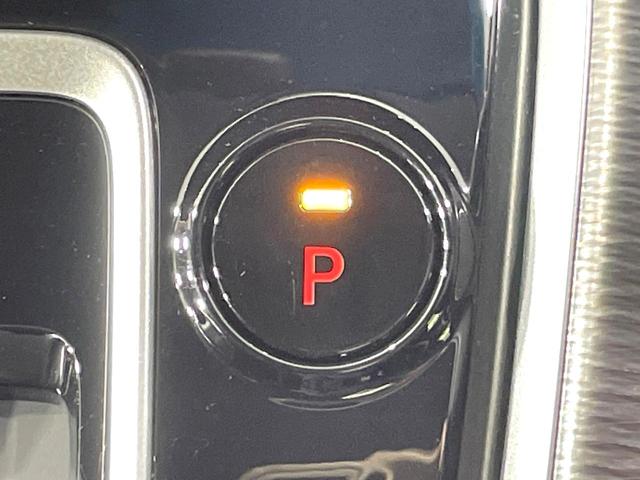 ステップワゴンスパーダ ｅ：ＨＥＶスパーダ　Ｇ　ホンダセンシング　ハイブリッド　両側電動スライド　純正９インチナビ　ＡＣ１００Ｖ電源　ホンダセンシング　レーダークルーズ　禁煙車　コーナーセンサー　スマートキー　ＬＥＤヘッドライト　ＥＴＣ　オートマチックハイビーム（44枚目）