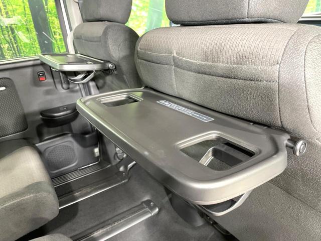 ステップワゴンスパーダ ｅ：ＨＥＶスパーダ　Ｇ　ホンダセンシング　ハイブリッド　両側電動スライド　純正９インチナビ　ＡＣ１００Ｖ電源　ホンダセンシング　レーダークルーズ　禁煙車　コーナーセンサー　スマートキー　ＬＥＤヘッドライト　ＥＴＣ　オートマチックハイビーム（57枚目）