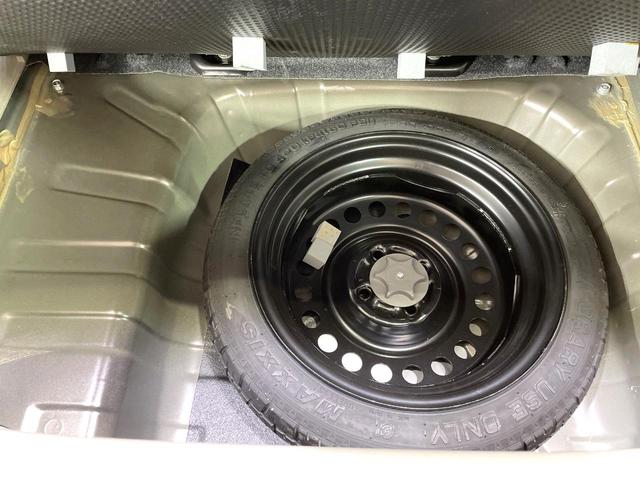 キューブ １５Ｘ　純正ナビ　バックカメラ　スマートキー　アイドリングストップ　電動格納ミラー　純正１４インチホイール　エアコン　盗難防止システム　衝突安全ボディー　プライバシーガラス　禁煙車（37枚目）