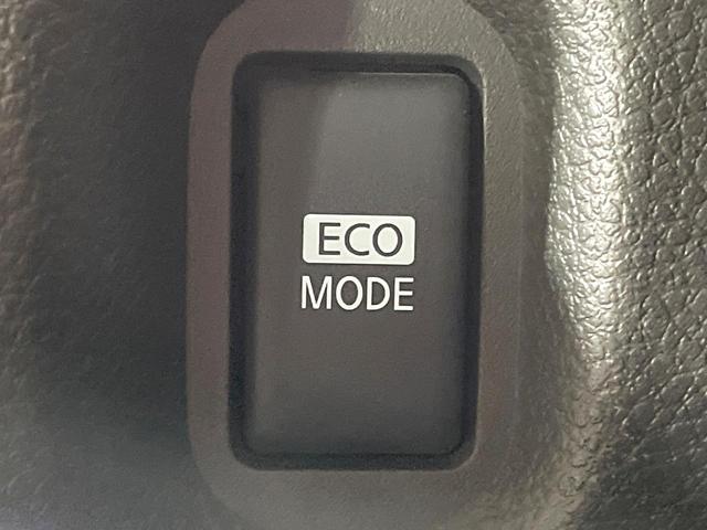 キューブ １５Ｘ　純正ナビ　バックカメラ　スマートキー　アイドリングストップ　電動格納ミラー　純正１４インチホイール　エアコン　盗難防止システム　衝突安全ボディー　プライバシーガラス　禁煙車（44枚目）