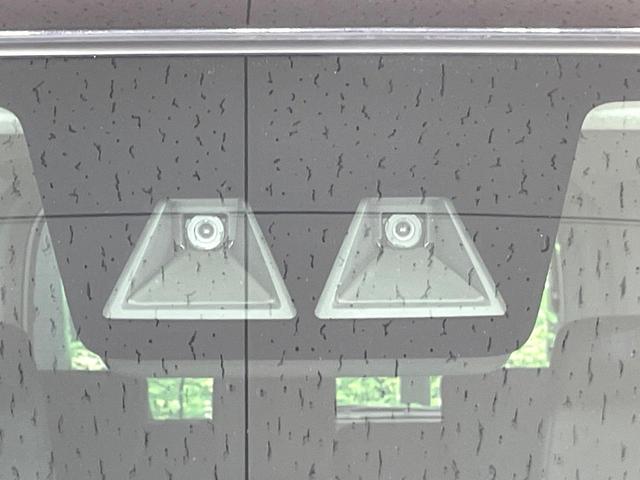 ルーミー カスタムＧ　純正ナビ　両側電動スライド　衝突軽減　バックカメラ　シートヒーター　レーダークルーズコントロール　ＬＥＤヘッド　ＥＴＣ　コーナーセンサー　純正１４インチアルミ　スマートキー　オートエアコン（5枚目）