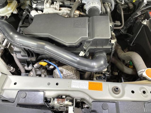 ルーミー カスタムＧ　純正ナビ　両側電動スライド　衝突軽減　バックカメラ　シートヒーター　レーダークルーズコントロール　ＬＥＤヘッド　ＥＴＣ　コーナーセンサー　純正１４インチアルミ　スマートキー　オートエアコン（18枚目）