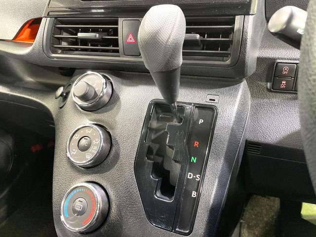 シエンタ X 衝突軽減 純正ナビ バックカメラ 電動スライド ETC LEDヘッド 車線逸脱警報 スマートキー オートエアコン オートハイビーム ステアリングスイッチ Bluetooth再生 電動格納ミラー(33枚目)