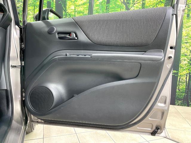 シエンタ X 衝突軽減 純正ナビ バックカメラ 電動スライド ETC LEDヘッド 車線逸脱警報 スマートキー オートエアコン オートハイビーム ステアリングスイッチ Bluetooth再生 電動格納ミラー(51枚目)